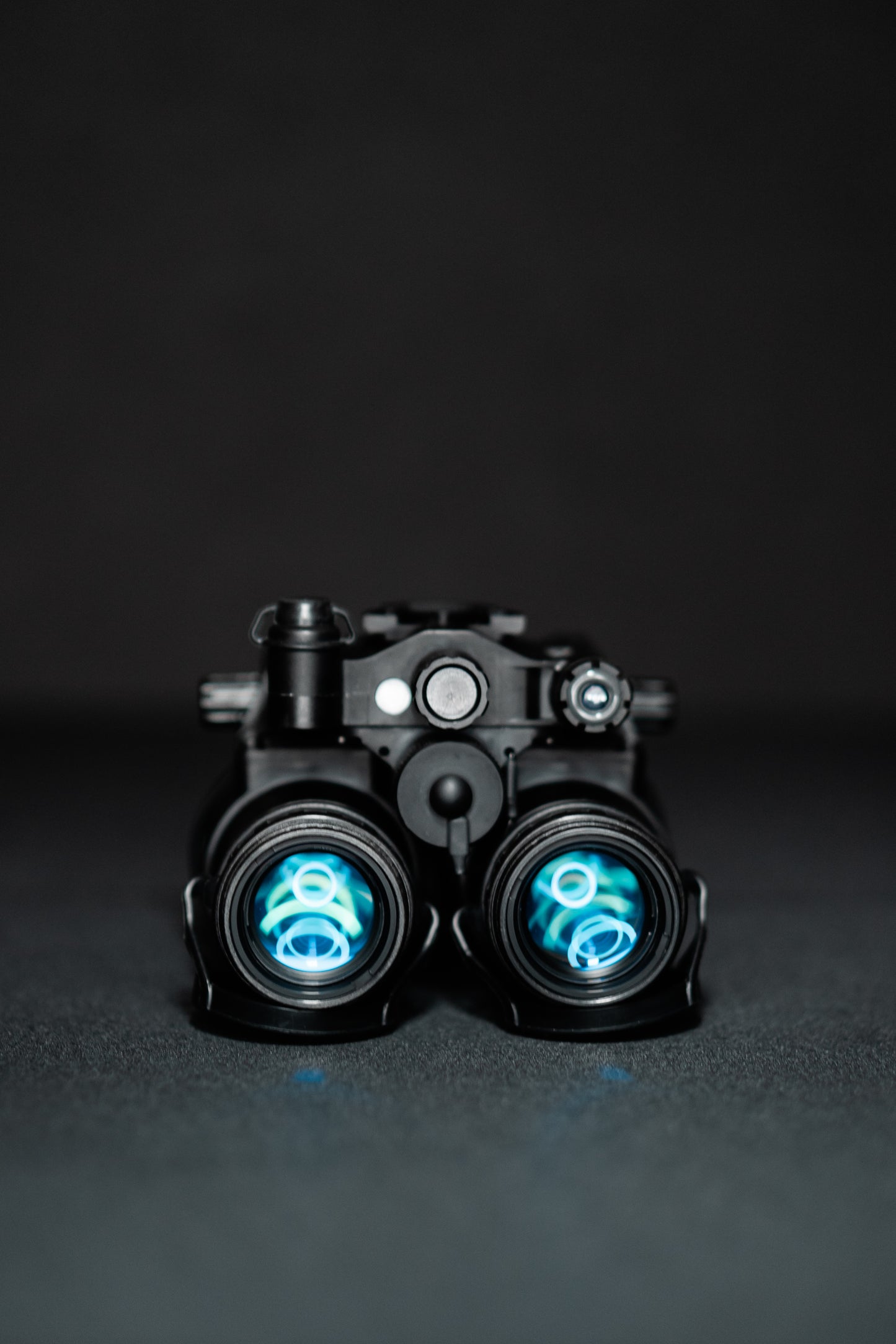 F5032 (AN/PVS-31D) Lightweight Night Vision Binocular